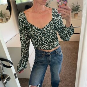 Elodie Green Floral Long Sleeve Crop Top (size: L)